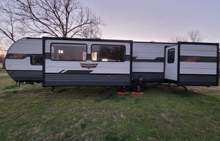 Forest River Wildwood 36VBDS