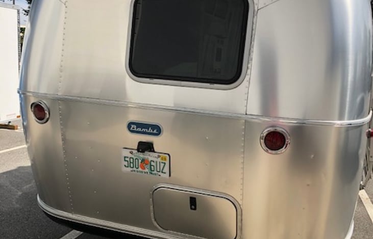 Exterior rear view/ outdoor storage compartment