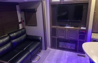 2020 CrossRoads RV Volante 270BH