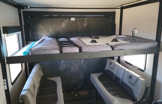 2020 Grand Design Momentum G-Class 31G