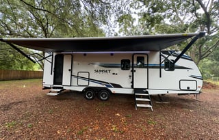 2021 CrossRoads RV Sunset Trail SS272BH