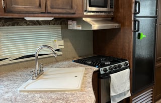 ***Delivery Only - Keystone Outback UL 276UBH