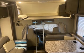 2019 Thor Freedom Elite Bertha the Big House on wheels