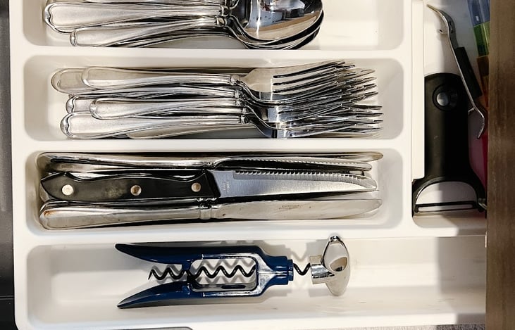 Full stocked kitchen