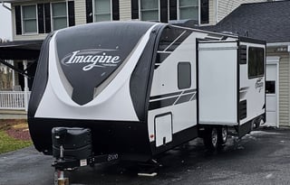 2021 Grand Design Imagine 2400BH