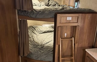 Spacious 28' Camper