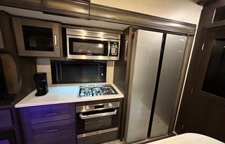 #31-'22 Grand Design Midbunk/Rear living 5th Wheel