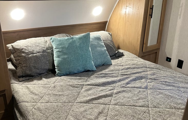 Master bedroom with upgraded queen size mattress