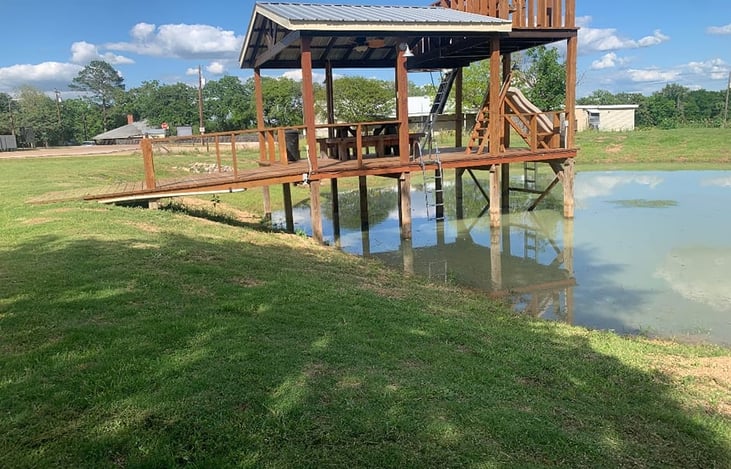 Enjoy sitting under covered dock or picnic table nearby and watching the wildlife stop by pond for a drink.  By the way! - Enjoy your favorite drink as well!