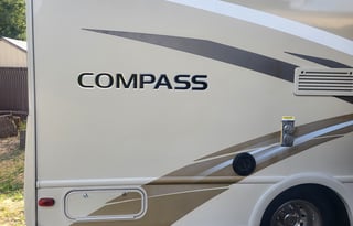 17 MPG 2017 Thor Motor Coach Compass 23TB