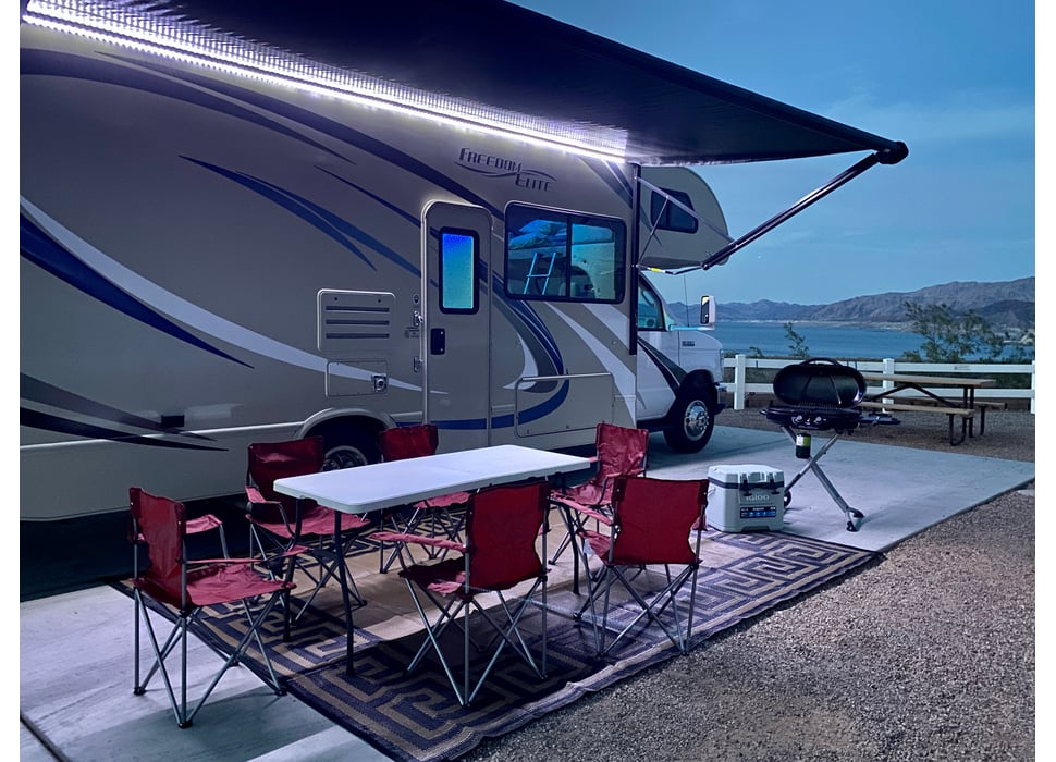 Class C Motor Home rentals in Las Vegas