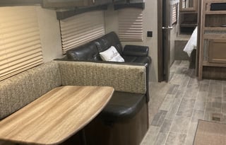 2020 Palomino Puma 31-DBTS