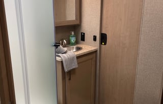 2021 Thor Quantum SL31 Class C