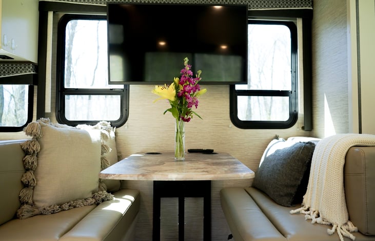 kitchen tv & dining room