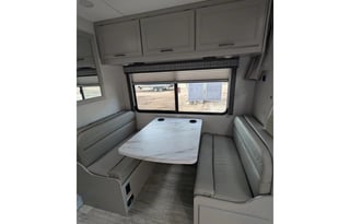 2025 Thor Chateau 22Z - Spacious Class C RV-GLG02