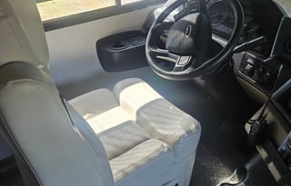 225.00 !week day, king bed,1.5 bath/ sleeps 6