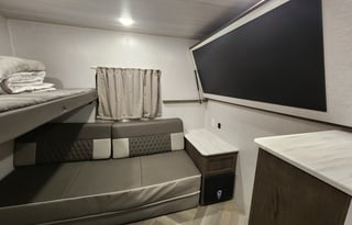 Glamping with Bunkhouse!