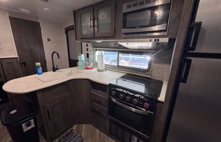 Lakeside Haven - Perfect for your next getaway