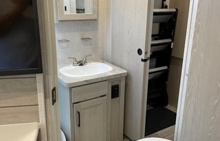 2021 Super lite ; accommodating;  dog friendly.