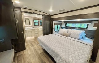 Summit - 2022 Jayco North Point