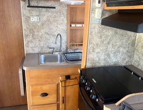 Coachmen RV Freelander 31MB Ford 450