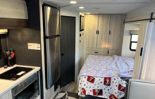 2023 Mercedes Diesel Class C Sleeps 5 Queen Bed!