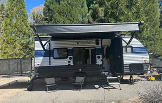 Wolfie: 2021 18ft Wolf Pup toy hauler