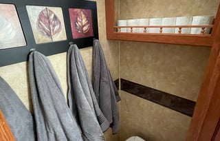 Spacious 5th Wheel, Incredible Bunkroom Floorplan!