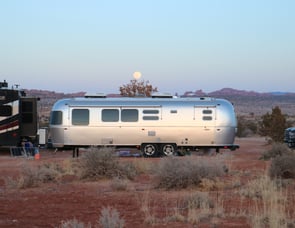 Airstream RV Flying Cloud 30FB Bunk