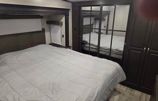 2021 Coachmen RV Brookstone 398MBL