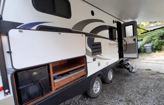 2015 Keystone RV Passport 2400BH Grand Touring
