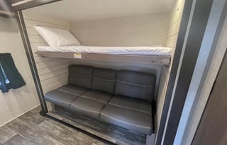 2022 Sunset Trail with bunk house and extra bath!