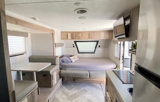 2022 Palomino Sleeps 5 With Bunk Beds & Solar!