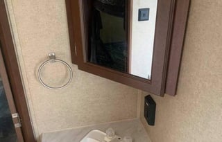 Family and Pet Friendly Jayco Camper Rental