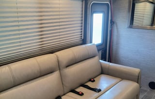 2022 magnitude unlimited miles