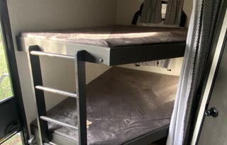 2021 KZ Connect 27’ Bunkhouse
