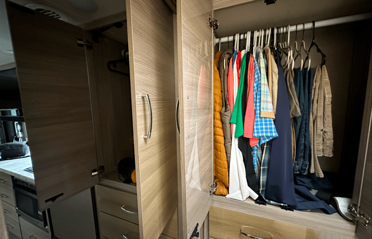 Two closets (they will be empty)