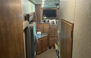 Heartland Big Country 3800FL Fifth Wheel Sleeps 6!