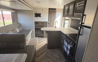 Family Friendly 2022 Cruise Lite trailer