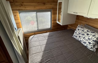 2013 Thor Motor Coach ACE 29 2