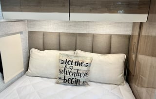 2024 Luxury Mercedes-Benz Entegra Qwest