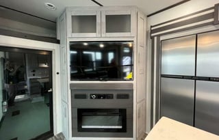 2022 Keystone Fuzion 419