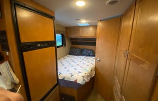 2018 Winnebago Minnie Winnie 22R
