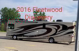 2016 Fleetwood Discovery (NEW RATES!!!)