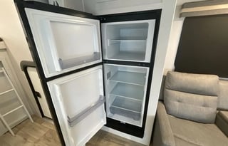 2024 Dutchman Astoria 5th Wheel with Bunkhouse