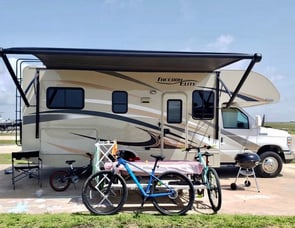 Thor Motor Coach Freedom Elite 23H