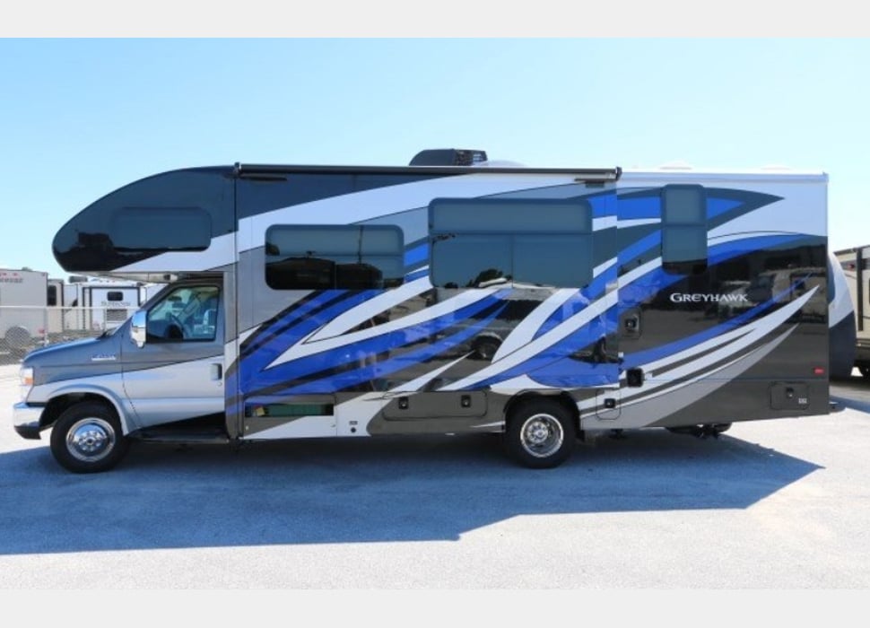 Class C Motor Home rentals in LaBelle