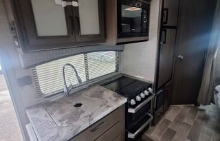 2021 Thor Chateau 22B