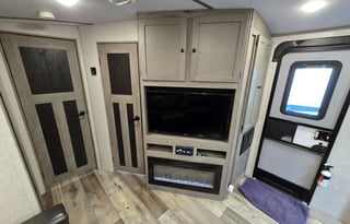 Keystone Outback 335CG