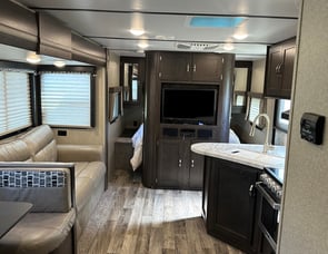 Keystone RV Outback Ultra Lite 293UBH